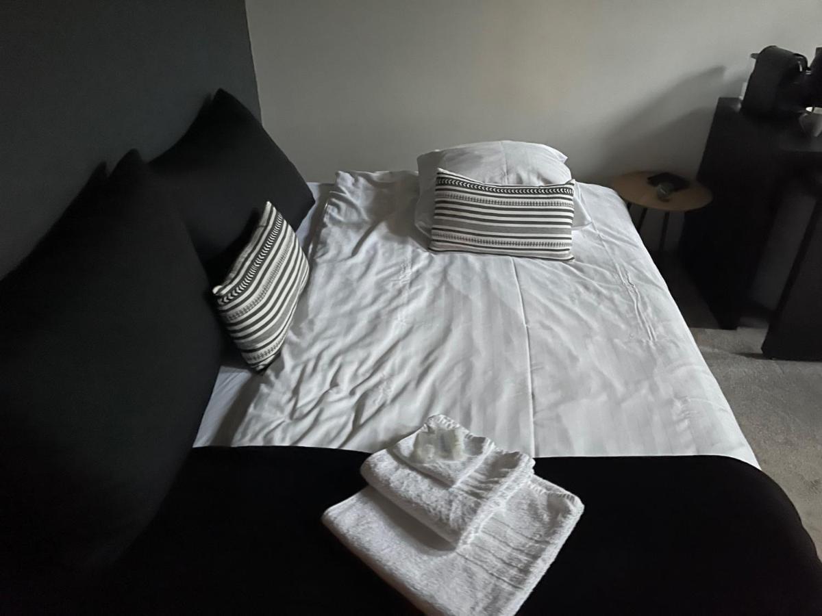 Harlingen Staete Wellness B&B Oase Van Rust En Luxe Esterno foto
